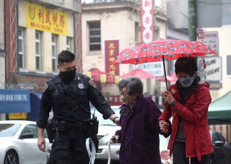 San Francisco asiáticos defund the police