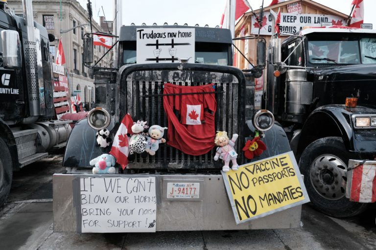 Policía de Ottawa niños camioneros incautar