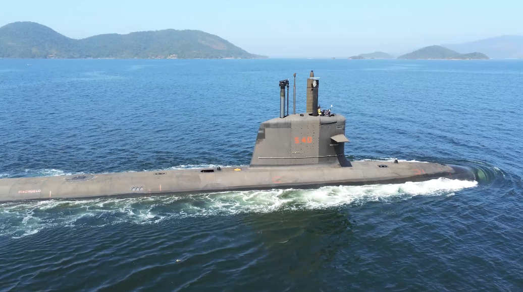 Jair Bolsonaro pidió ayuda a Putin para desarrollar un submarino nuclear