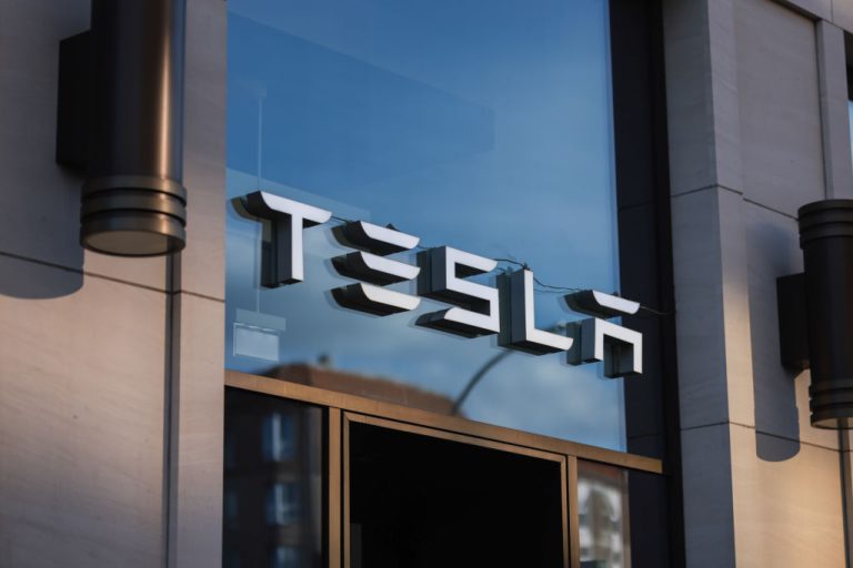 Tesla Volkswagen autos eléctricos EV